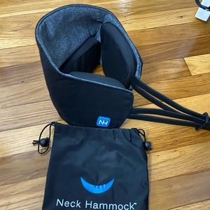 Neck hammock